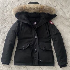 XS Canada Goose Black Ski Jacket with Fur Hood